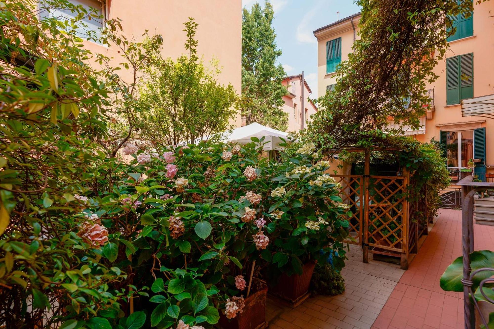 Maison N14 Bologne Extérieur photo
